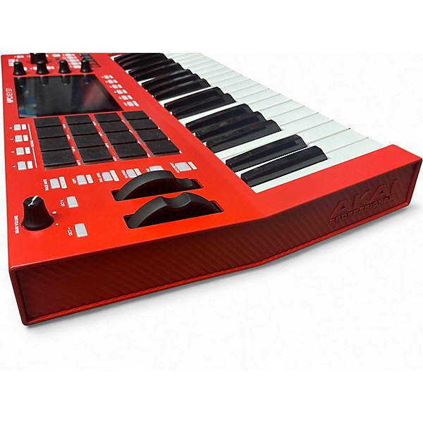 Used Akai Professional MPC KEY 37 Keyboard Workstation