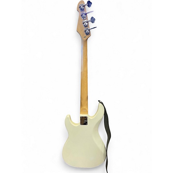 Used Peavey milestone II Olympic White Electric Bass Guitar
