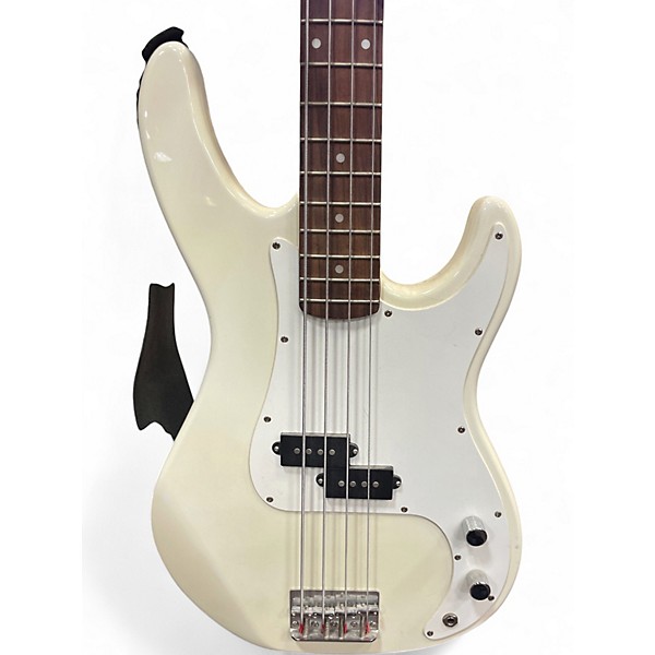 Used Peavey milestone II Olympic White Electric Bass Guitar