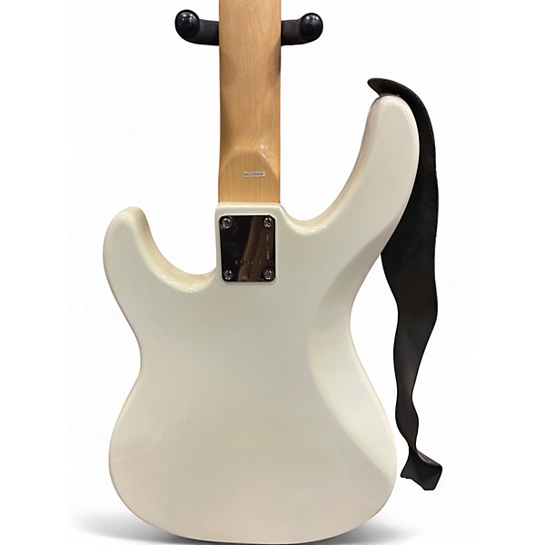 Used Peavey milestone II Olympic White Electric Bass Guitar