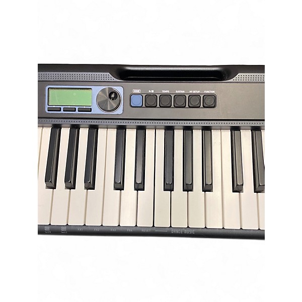 Used Casio Ct-s300 Portable Keyboard