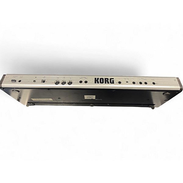 Used KORG R3 37 Key Synthesizer
