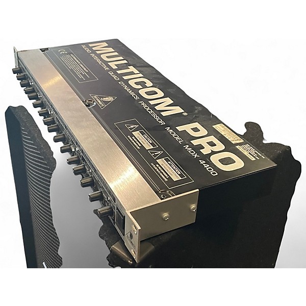 Used Behringer MDX4400 Compressor
