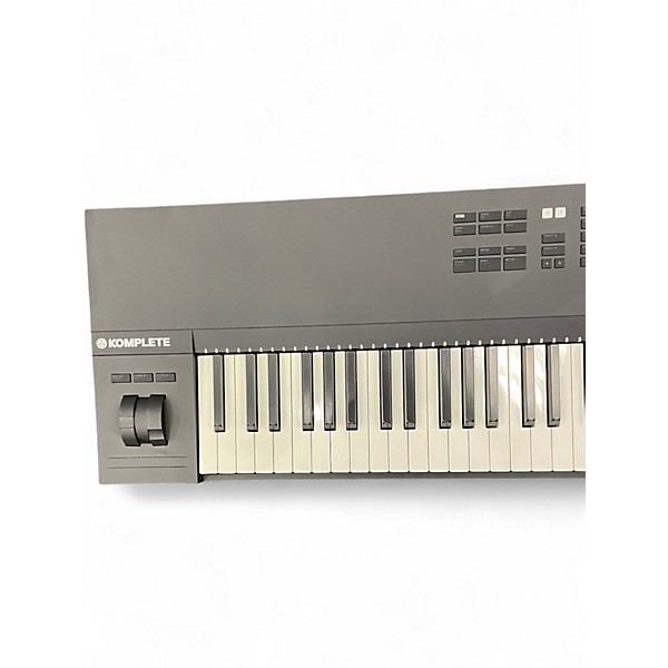 Used Native Instruments Komplete Kontrol S88 MK2 MIDI Controller