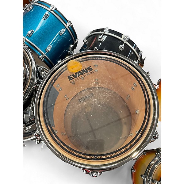Used DW 7 Piece 7 PIECE PERFORMANCE EBONY STAIN Drum Kit
