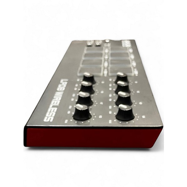 Used Akai Professional LPD8 MIDI Controller