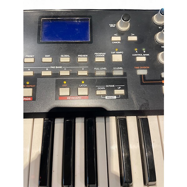 Used Akai Professional MPK25 25 Key MIDI Controller