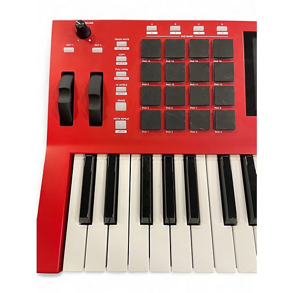 Used Akai Professional MPC37 Keyboard Workstation