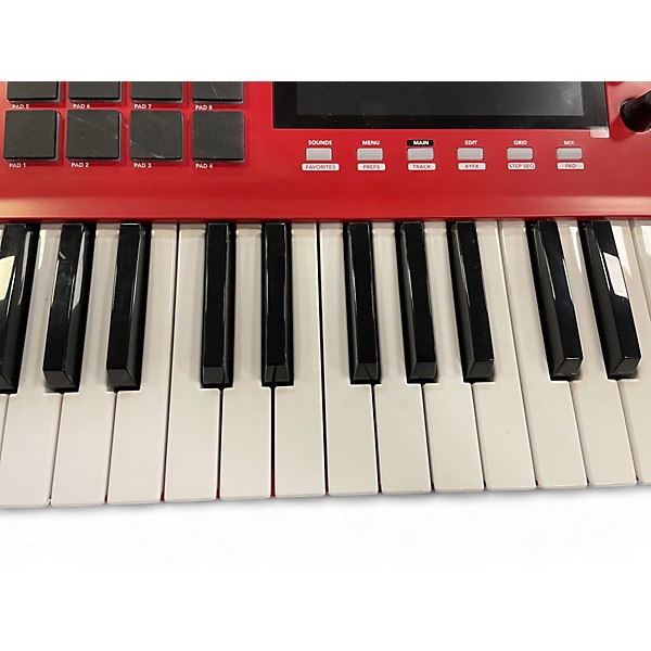 Used Akai Professional MPC37 Keyboard Workstation