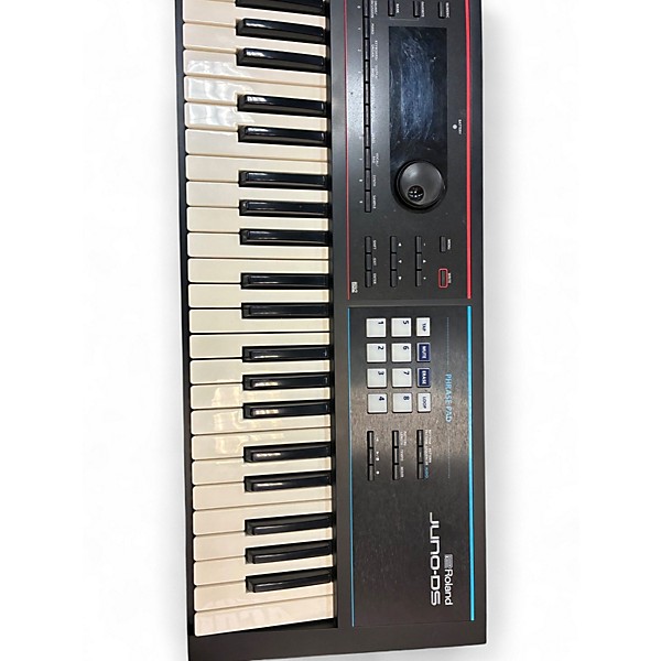 Used Roland juno ds61 Keyboard Workstation