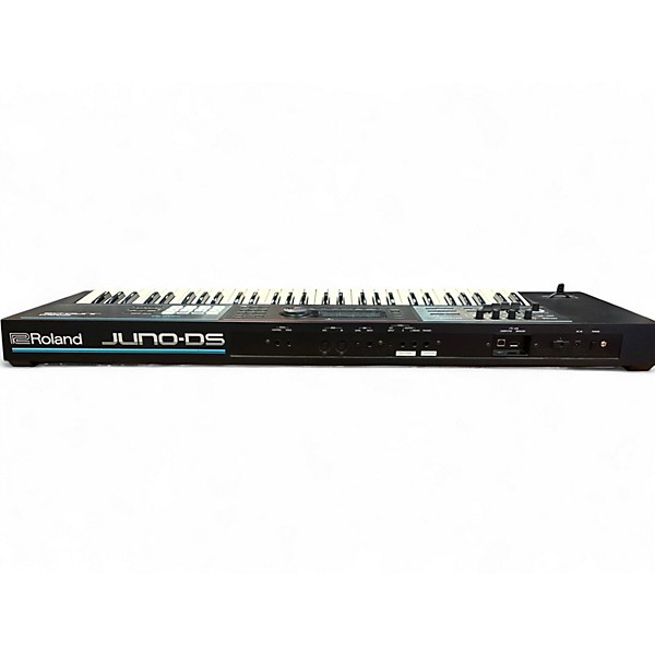 Used Roland juno ds61 Keyboard Workstation