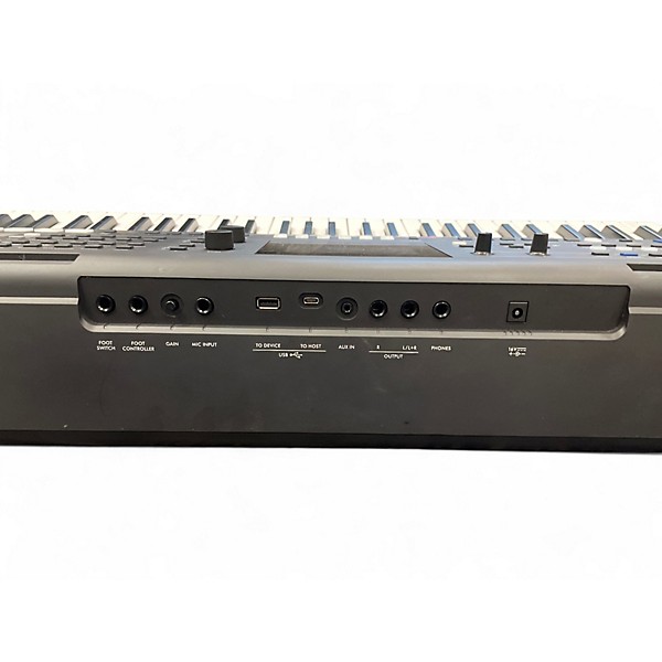 Used Yamaha PSRE583 Digital Piano
