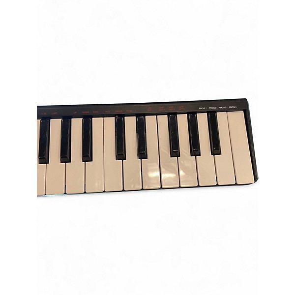 Used Akai Professional LPK25 MIDI Controller