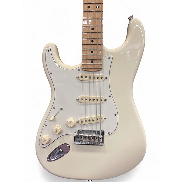 Used Fender American Professional Stratocaster with Rosewood Neck Antique White Solid Body Electric Guitar