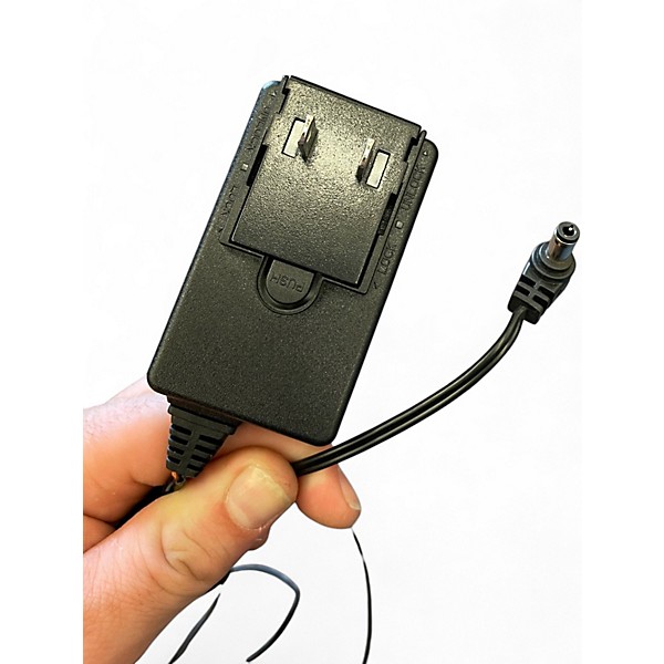 Used Line 6 POD GO Effect Processor