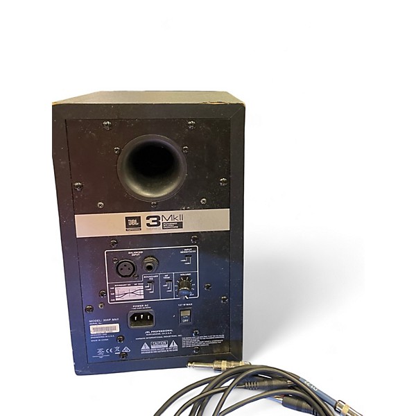 Used Sterling Audio MX5 Pair Powered Monitor