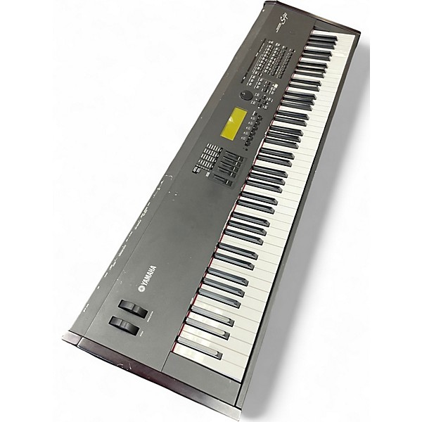 Used Yamaha S90 Keyboard Workstation
