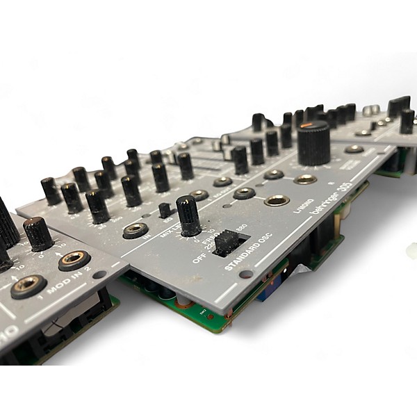Used Behringer 305 Equalizer