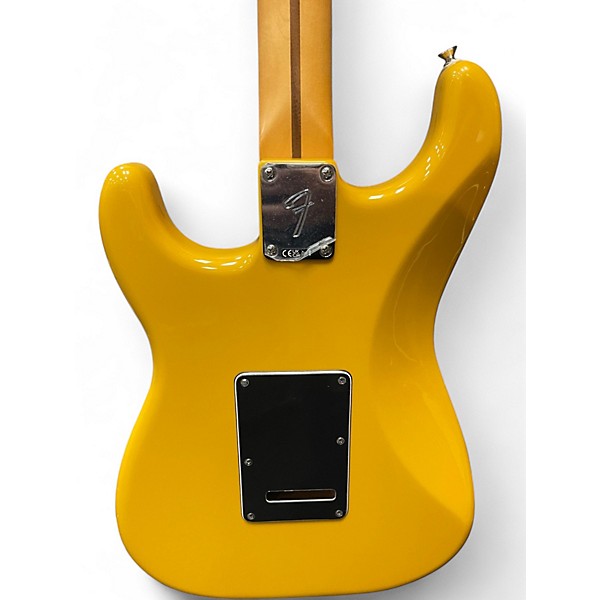 Used Fender PLAYER II MODIFIED STRATOCASTER HSS SUNSHINE YELLOW Solid Body Electric Guitar