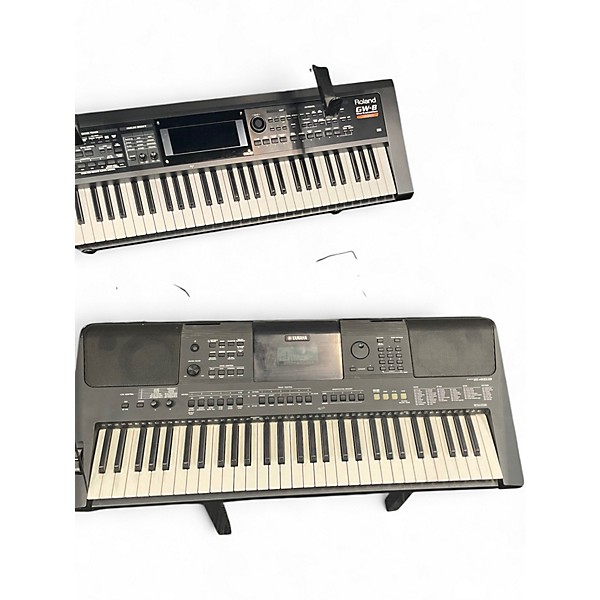 Used Yamaha PSRE453 61 Key Portable Keyboard