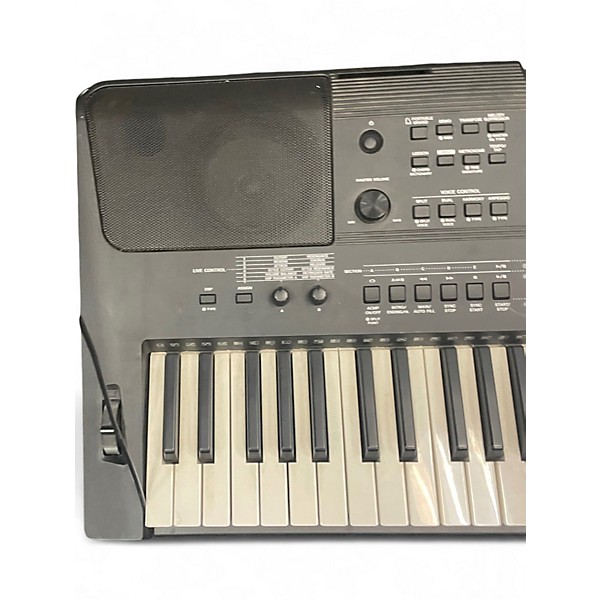 Used Yamaha PSRE453 61 Key Portable Keyboard