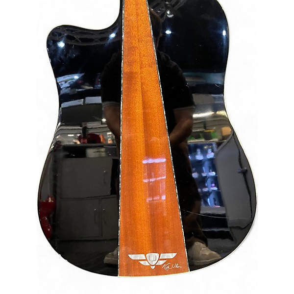 Used Keith Urban PLAYER 2 Color Sunburst Acoustic Guitar