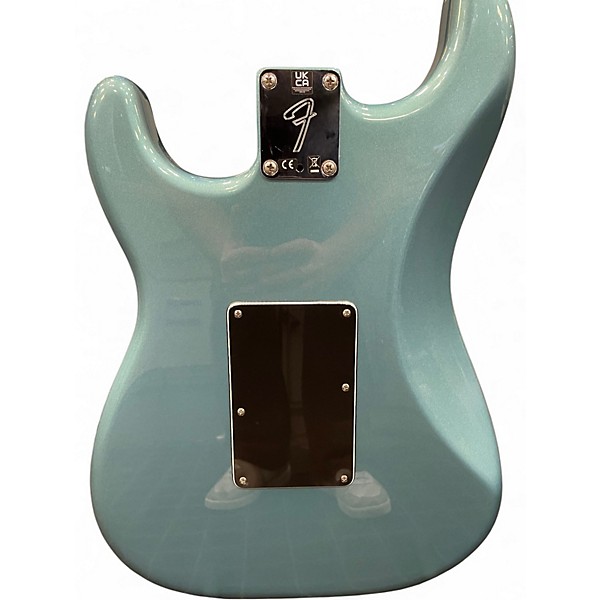 Used Fender Player Stratocaster HSS Lake Placid Blue Solid Body Electric Guitar