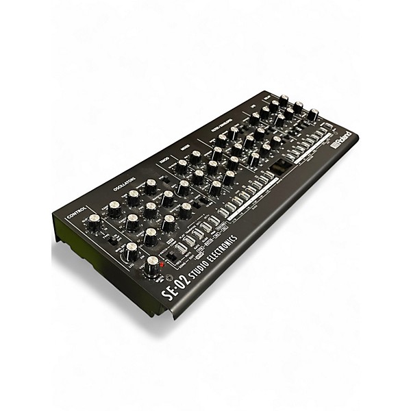 Used Roland SE02 Synthesizer
