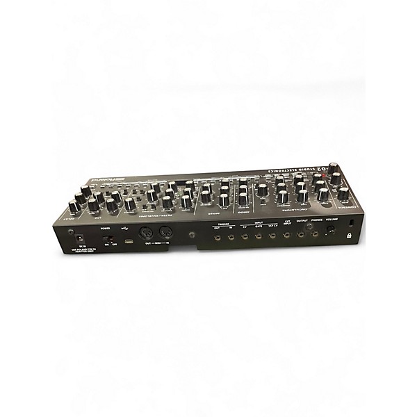 Used Roland SE02 Synthesizer