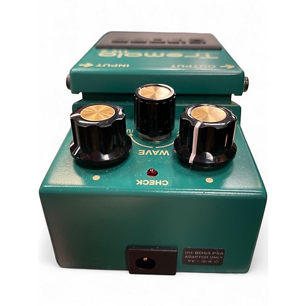 Used BOSS TR2 Tremolo Effect Pedal