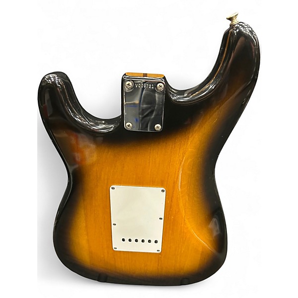 Used Fender 1985 AMERICAN VINTAGE REISSUE STRATOCASTER 2 Color Sunburst Solid Body Electric Guitar