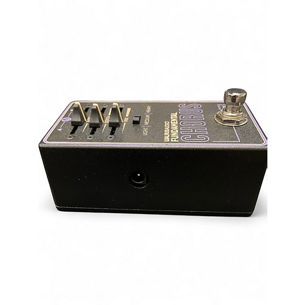 Used Walrus Audio FUNDAMENTAL CHORUS Effect Pedal