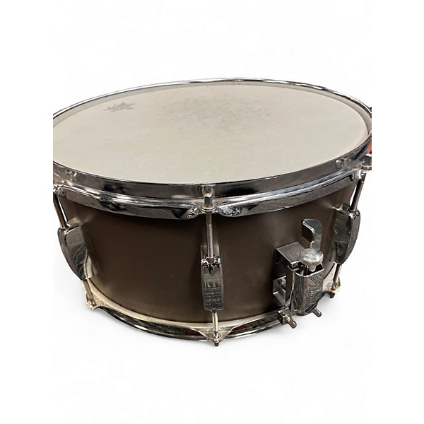 Used Pearl 14in Limited Edition Snare Metallic Gray Drum