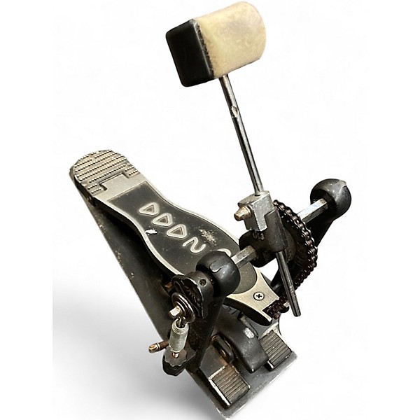 Used DW 2000 Series Single Single Bass Drum Pedal