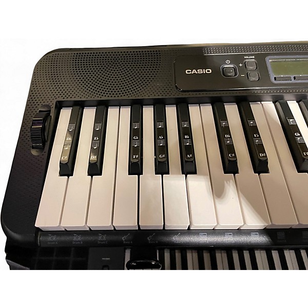 Used Casio Casiotone CT-S300 Portable Keyboard