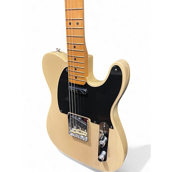 Used Fender Vintera II Nocaster Vintage Blonde Solid Body Electric Guitar