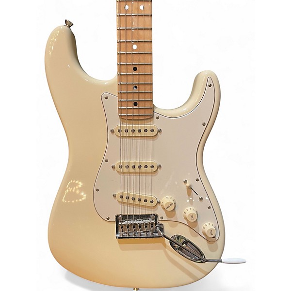 Used 2019 Fender American Professional Stratocaster SSS White Solid Body Electric Guitar