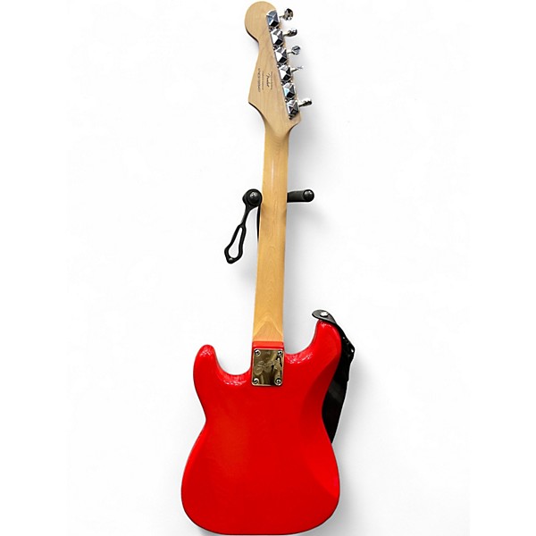Used Squier Mini Affinity Stratocaster Candy Apple Red Electric Guitar