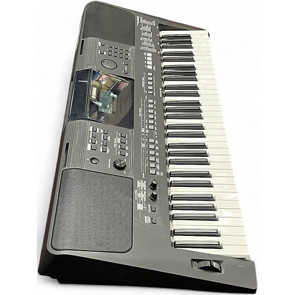 Used Yamaha PSRE463 61 key Portable Keyboard