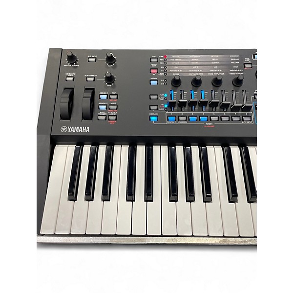 Used Yamaha MODX M7 Keyboard Workstation
