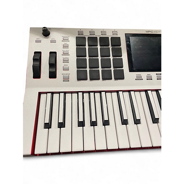 Used Akai Professional MPC KEY37