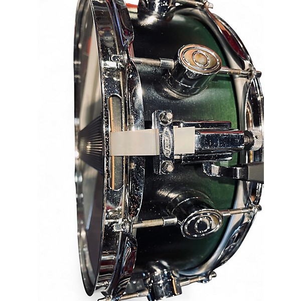 Used PDP by DW 14X5.5 mx series snare green burst Drum