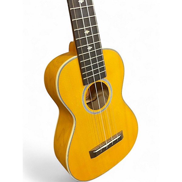 Used Kamoa E3 C Natural Ukulele