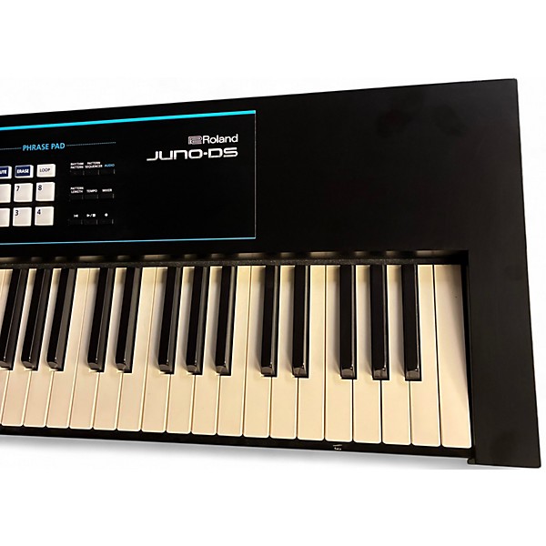 Used Roland Juno DS Keyboard Workstation