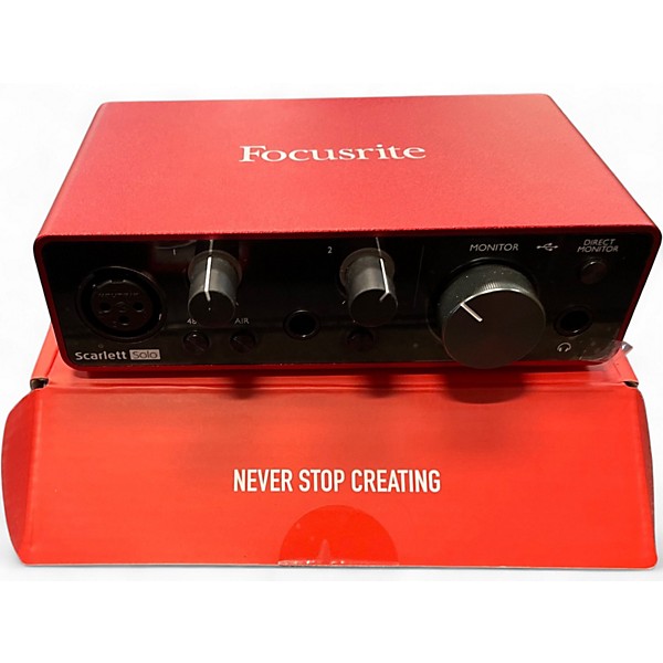 Used Focusrite Scarlett Solo Studio Gen 4 Audio Interface