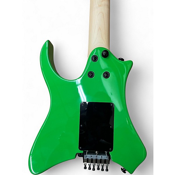 Used Traveler Guitar vaibrant v88x green Electric Guitar