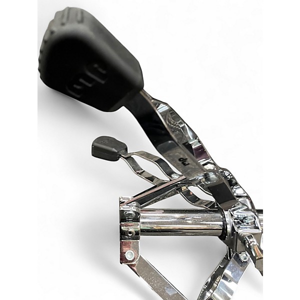 Used DW 3000 series snare stand Snare Stand
