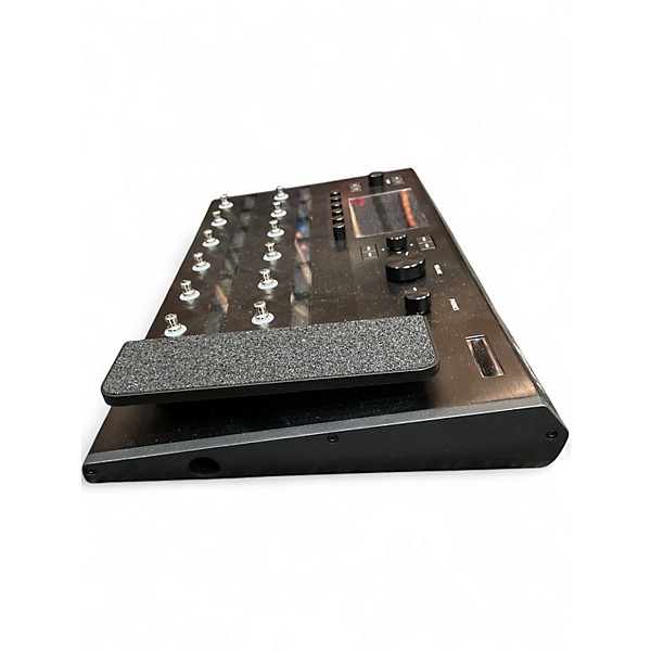 Used Line 6 Helix Effect Processor