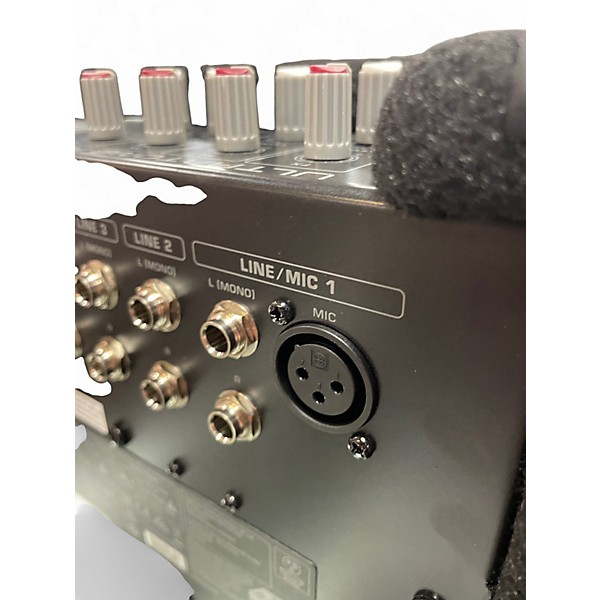 Used Behringer ULTRATONE KXD12 Keyboard Amp