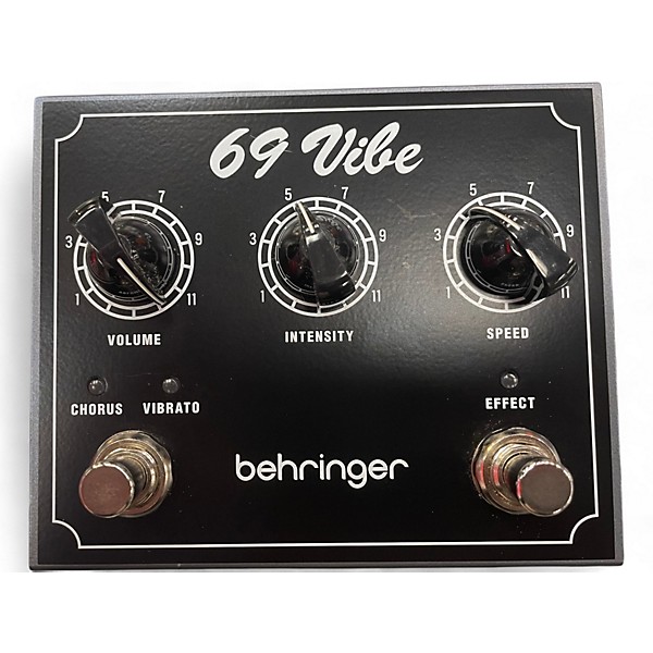 Used Behringer 69 Vibe Effect Pedal